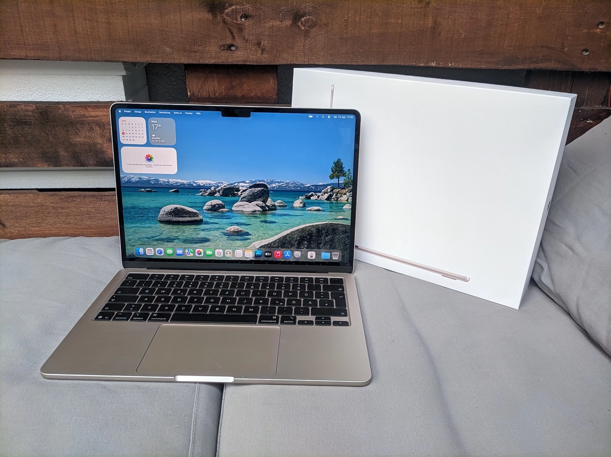 MacBook